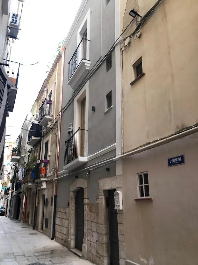 شقة Dimora Del Borgo Antico باري 0*,
